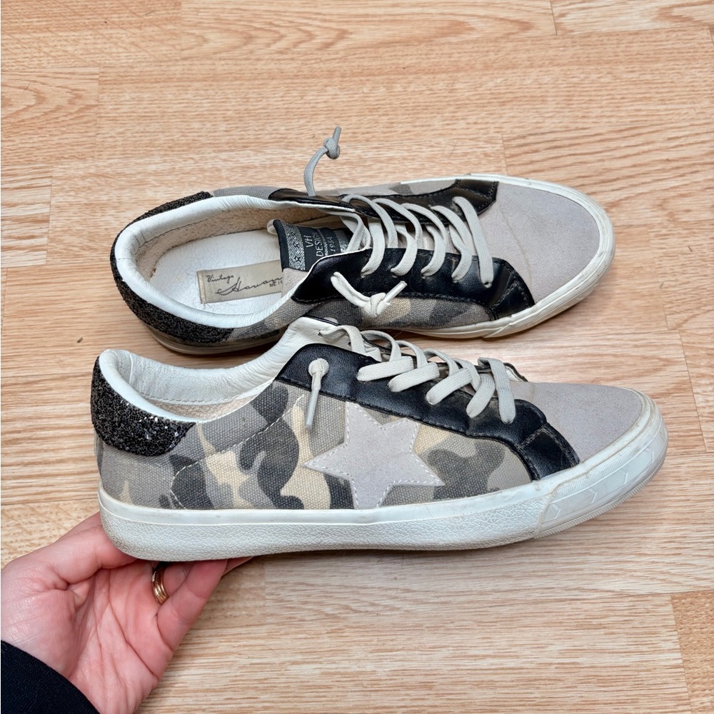 Vintage Havana Camouflage and Black Sneakers